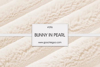 Throw / Luxe Cuddle® Bunny Pearl