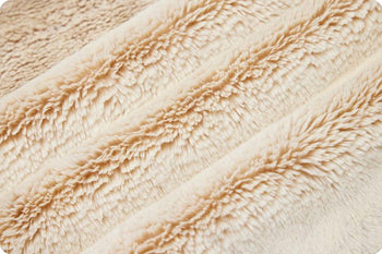 Throw / Luxe Cuddle® Snow Bunny / Sand Dollar