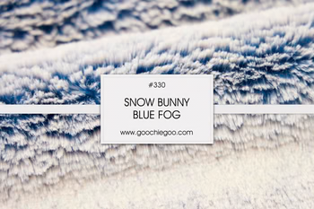 Luxe Cuddle® Snow Bunny / Blue Fog Blanket